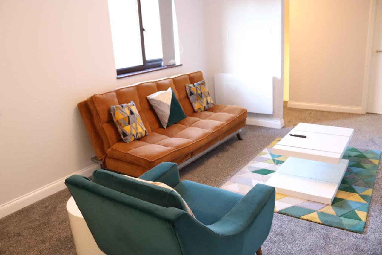 Garland Modern Apartment With Private Garden & Parking Dartford 5 Екстериор снимка