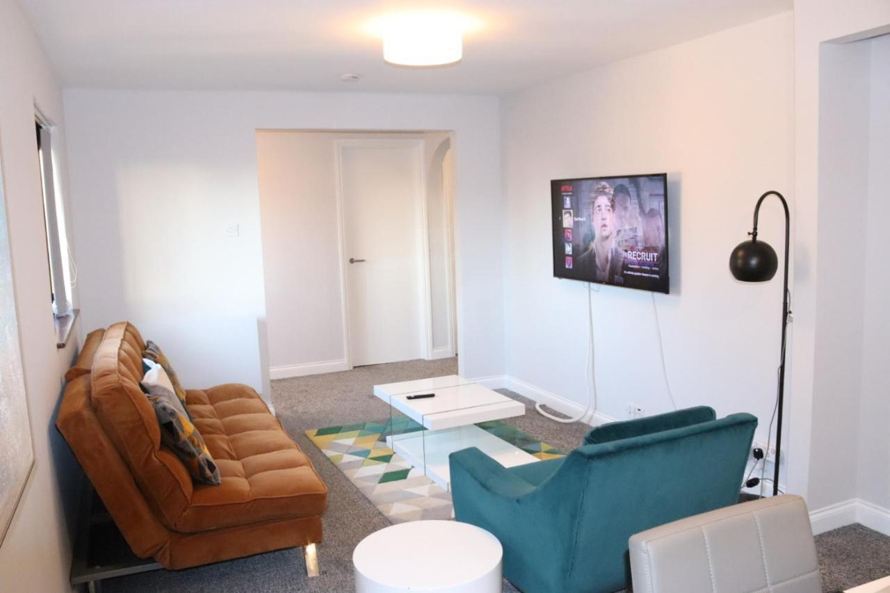 Garland Modern Apartment With Private Garden & Parking Dartford 5 Екстериор снимка