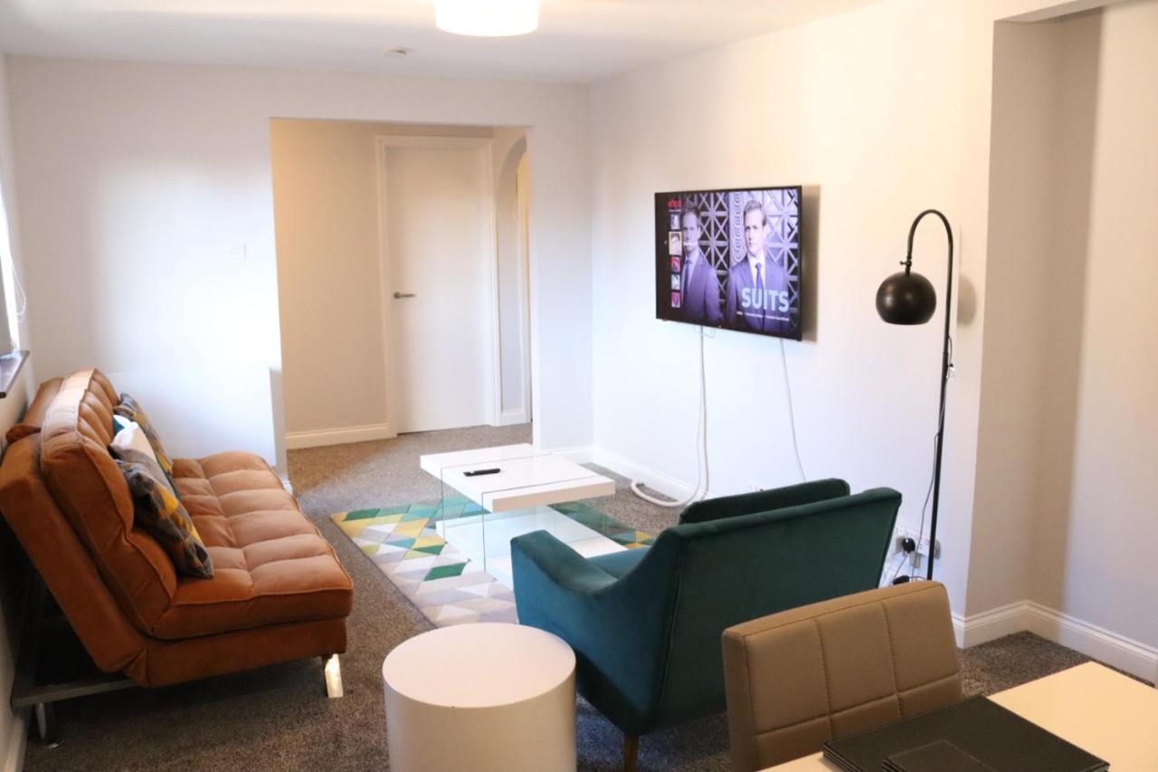 Garland Modern Apartment With Private Garden & Parking Dartford 5 Екстериор снимка