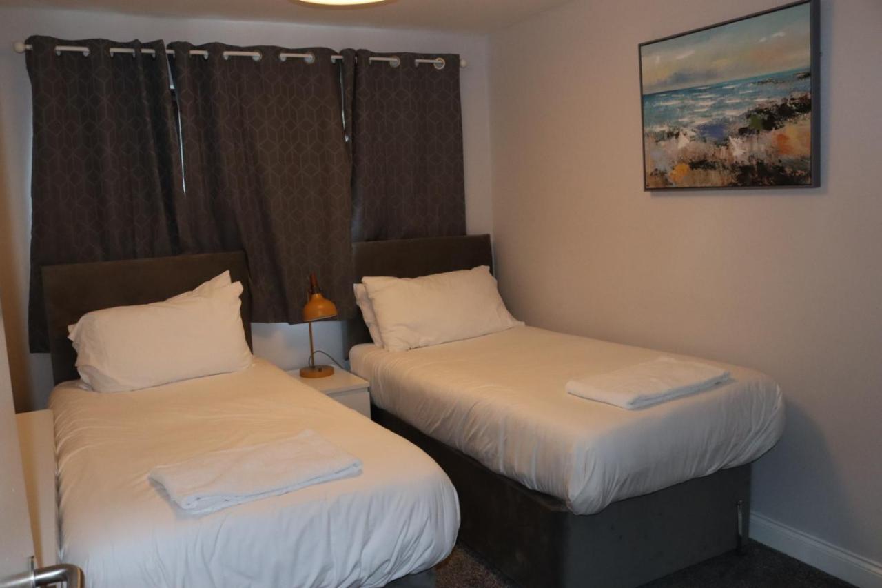 Garland Modern Apartment With Private Garden & Parking Dartford 5 Екстериор снимка
