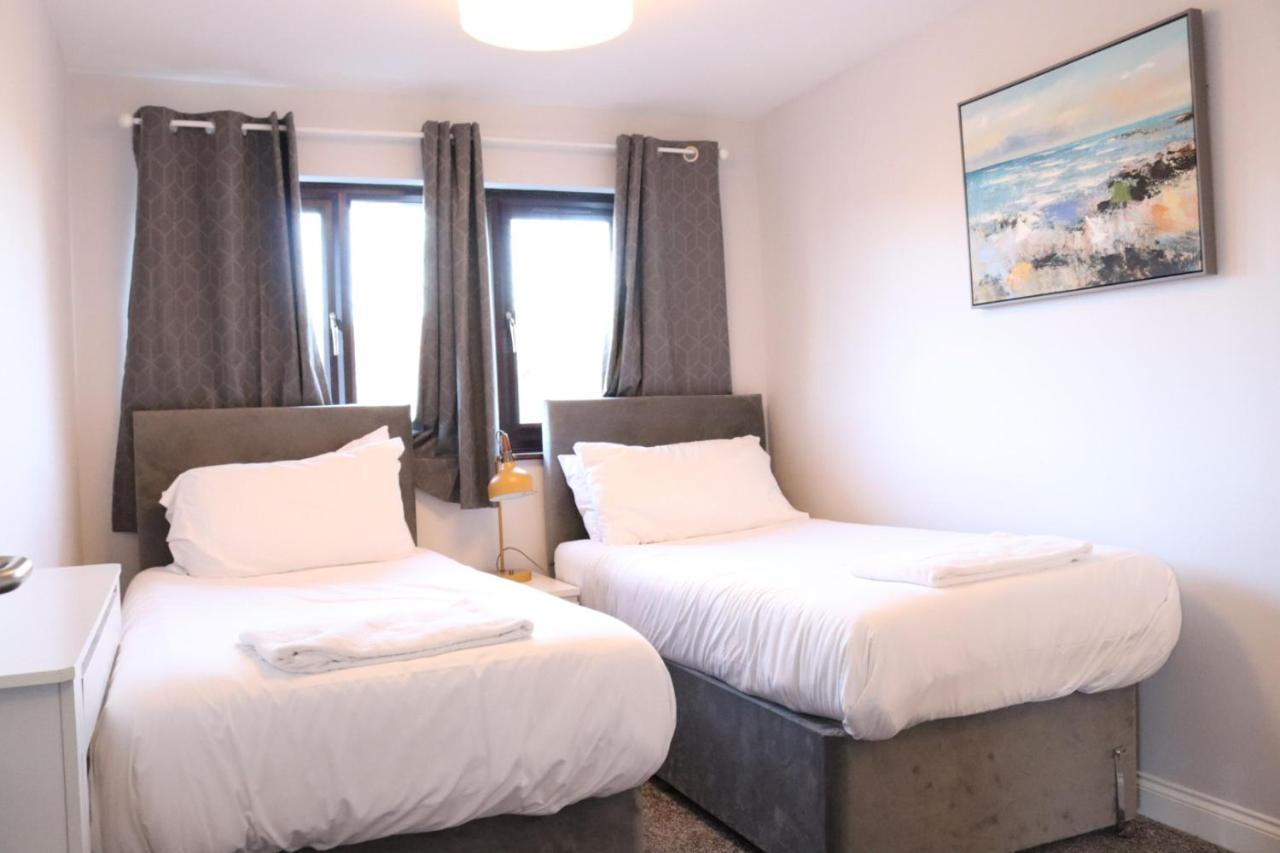 Garland Modern Apartment With Private Garden & Parking Dartford 5 Екстериор снимка