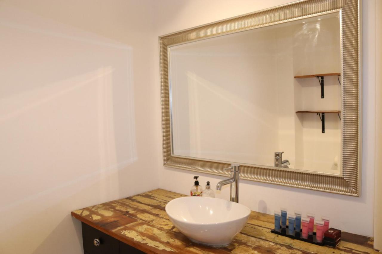 Garland Modern Apartment With Private Garden & Parking Dartford 5 Екстериор снимка